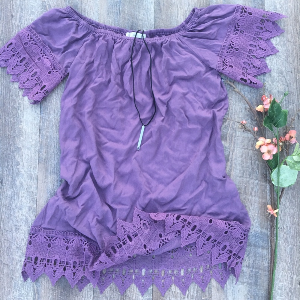 IRIS LA CROCHET BELL SLEEVE DRESS